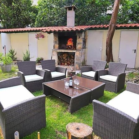 Split Central Retreat Экстерьер фото
