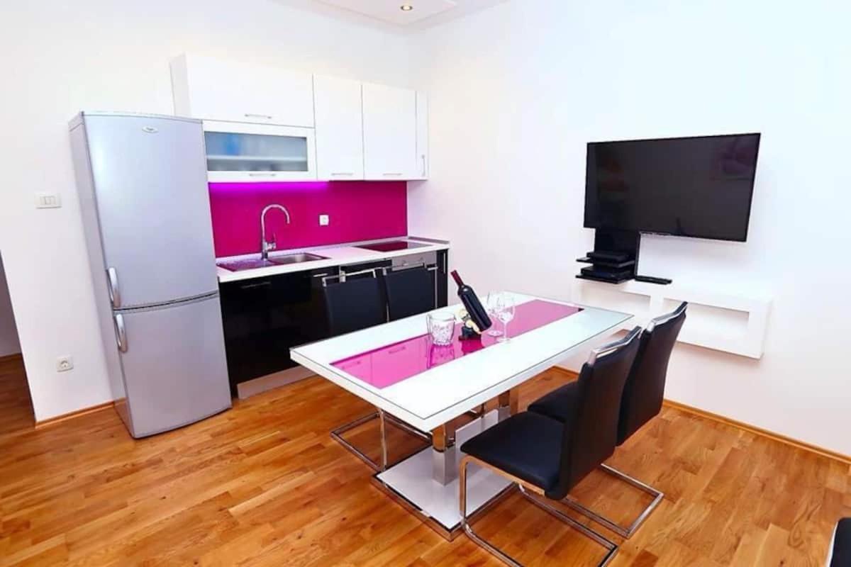 Split Central Retreat Экстерьер фото